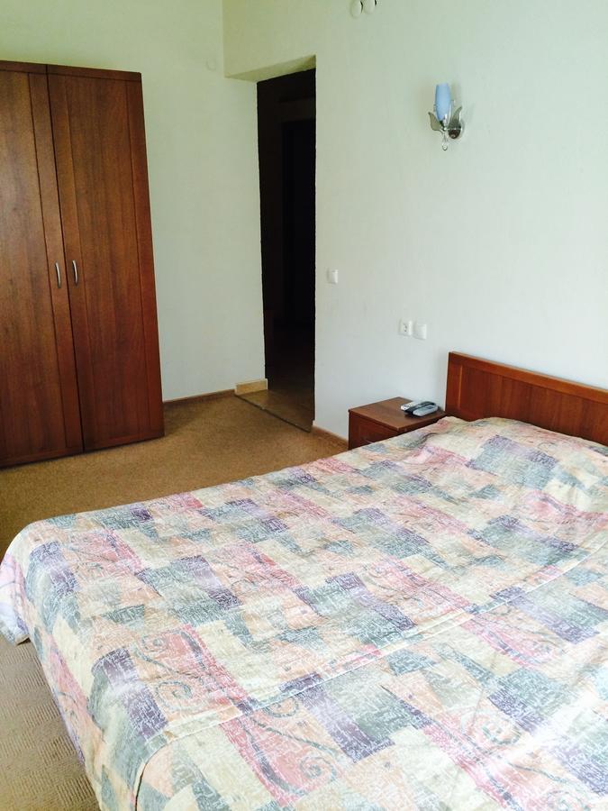 Samshit 555 Ochamchira Ngoại thất bức ảnh